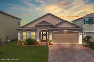 310 Wiregrass Avenue, West Melbourne, FL 32904 Sold 08/21/23