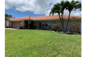 404 Red Sail Way, Satellite Beach, FL 32937 Sold 09/17/23