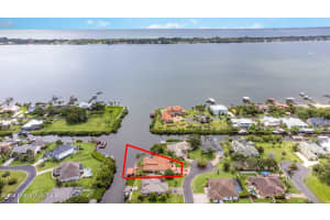 502 Topsail Drive, Rockledge, FL 32955 Sold 08/02/23
