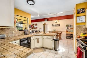 2245 Plantation Dr, Melbourne, FL 32935, Sold 08/29/23