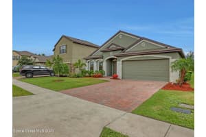 4648 Alligator Flag Circle, West Melbourne, FL 32904 Sold 09/29/23