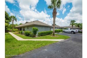 727 Timber Ridge Trail SW, Vero Beach, FL 32962, Sold 08/07/23