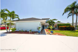 843 Loggerhead Island Drive, Satellite Beach, FL 32937 Sold 11/07/23