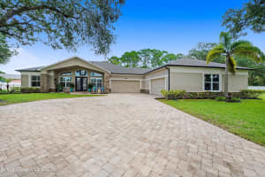 191 Via Catalano Court, Palm Bay, FL 32907 Sold 09/07/23