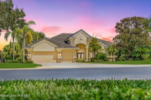 355 Baytree Drive, Melbourne, FL 32940 Sold 10/17/23