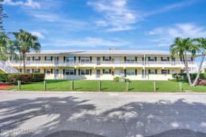 200 El Mar Drive, Jensen Beach, FL 34957 Sold 12/21/23