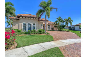 3032 Sallisbury Court, Melbourne, FL 32940 Sold 09/29/23