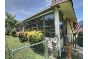 925 Barefoot Boulevard, Sebastian, FL 32976 Sold 01/07/25