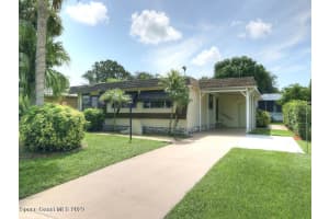 925 Barefoot Boulevard, Sebastian, FL 32976 Sold 01/07/25