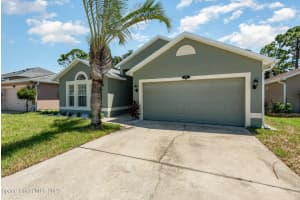 789 Macon Drive, Titusville, FL 32780 Sold 10/04/23