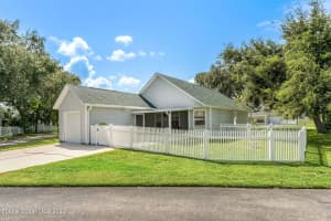 3862 Town Square Boulevard, Melbourne, FL 32901 Sold 10/11/23