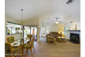 6203 Mirror Lake Drive, Sebastian, FL 32958 Sold 12/06/23