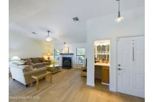 6203 Mirror Lake Drive, Sebastian, FL 32958 Sold 12/06/23