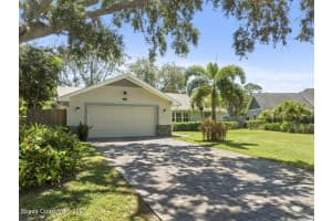 475 10th Place, Vero Beach, FL 32962 Sold 10/11/23