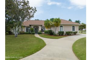 2180 Royal Oaks Drive, Rockledge, FL 32955 Sold 10/17/23