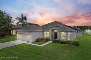 5337 Red Leaf Court, Oviedo, FL 32765 Sold 12/07/23