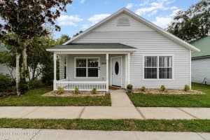 3848 Town Square Boulevard, Melbourne, FL 32901 Sold 12/22/23