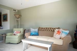 99 Spring Lake Drive, Vero Beach, FL 32962 Sold 11/10/23