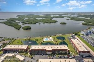 760 Brevard Avenue, Cocoa Beach, FL 32931 Sold 10/17/23