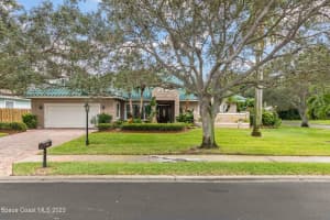 305 Newport Drive, Indialantic, FL 32903 Sold 12/22/23