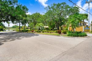 2645 Elliot Way, Melbourne, FL 32935 Sold 11/03/23