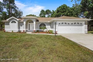 881 Hunan Street, Palm Bay, FL 32907 Sold 04/17/24