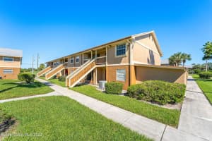 242 Bristol Court, Melbourne, FL 32935 Sold 04/24/24