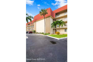 760 Brevard Avenue, Cocoa Beach, FL 32931 Sold 02/28/24