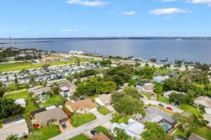 2310 Shady Oak Road, Melbourne, FL 32935 Sold 12/21/23