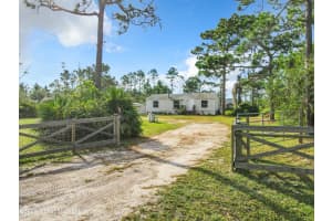 9070 Mercury Drive, St. Cloud, FL 34773 Sold 11/30/23