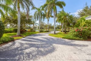 242 Lansing Island Drive, Indian Harbour Beach, FL 32937 Sold 12/01/23