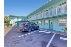 515 Hayes Avenue, Cocoa Beach, FL 32931 Sold 12/15/23