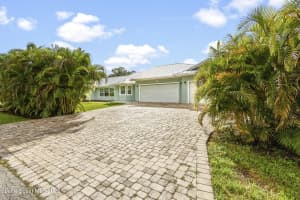 592 Narragansett Street, Palm Bay, FL 32907 Sold 04/30/24