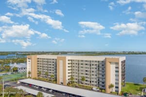 200 Sykes Creek Parkway, Merritt Island, FL 32952 Sold 01/19/24