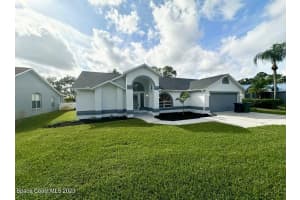 7723 Greenboro Drive, Melbourne, FL 32904 Sold 06/17/24