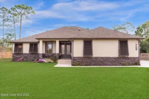 4075 Fawn Lake Boulevard, Mims, FL 32754 Sold 04/11/24