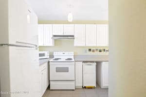 427 Ocean Park Lane, Cape Canaveral, FL 32920 Sold 10/24/24