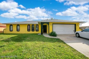 838 Consumer Street, Palm Bay, FL 32909 Sold 01/27/25