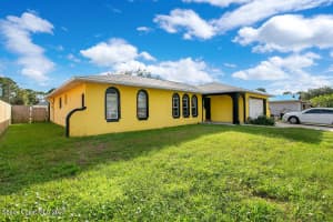 838 Consumer Street, Palm Bay, FL 32909 Sold 01/27/25