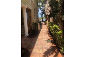 1405 Riverside Drive, Edgewater, FL 32132 - MLS#982354