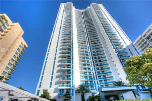 2711 S Ocean Dr, Hollywood, FL 33019, Sold 02/16/16