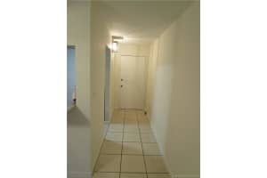 11209 N Kendall Dr APT B204, Miami, FL 33176, Sold 01/08/16