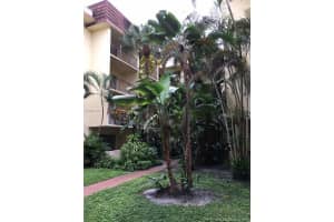 11925 NE 2nd Ave #302b, Miami, FL 33161, Sold 03/02/16