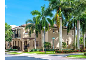 8674 Blaze Ct, Cooper City, FL 33328, Sold 02/25/16