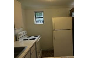 1901 NW S River Dr #6a, Miami, FL 33125, Sold 05/11/16