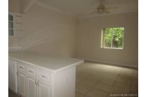 15856 SW 55th Terrace, Miami, FL 33185, Sold 04/15/16