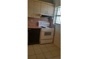 1331 Lincoln Rd, Miami Beach, FL 33139, Sold 06/13/16