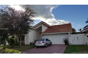 18790 NW 84th Ave, Hialeah, FL 33015, Sold 03/17/16