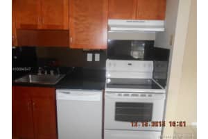 18785 NW 62nd Ave, Hialeah, FL 33015, Sold 03/16/16