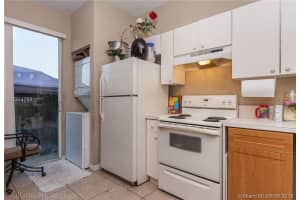 1536 SW 2nd St, Homestead, FL 33030, Sold 08/03/16